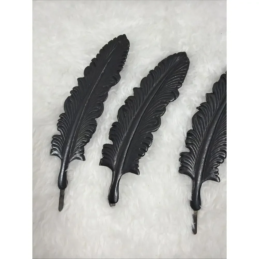Metal Oxford Feather Hat Pin - Western Style – Inspired Look